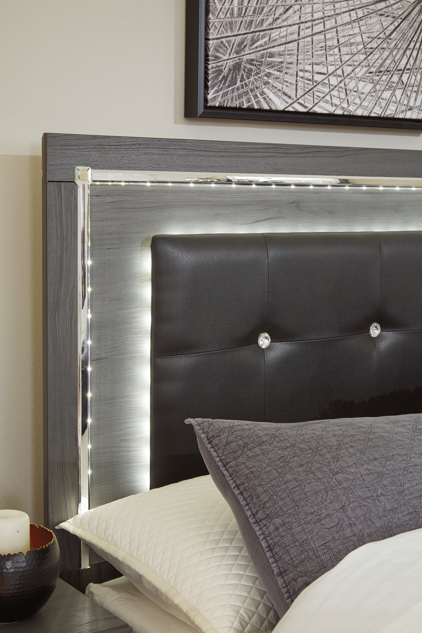 Ashley Express - Lodanna Panel Bed