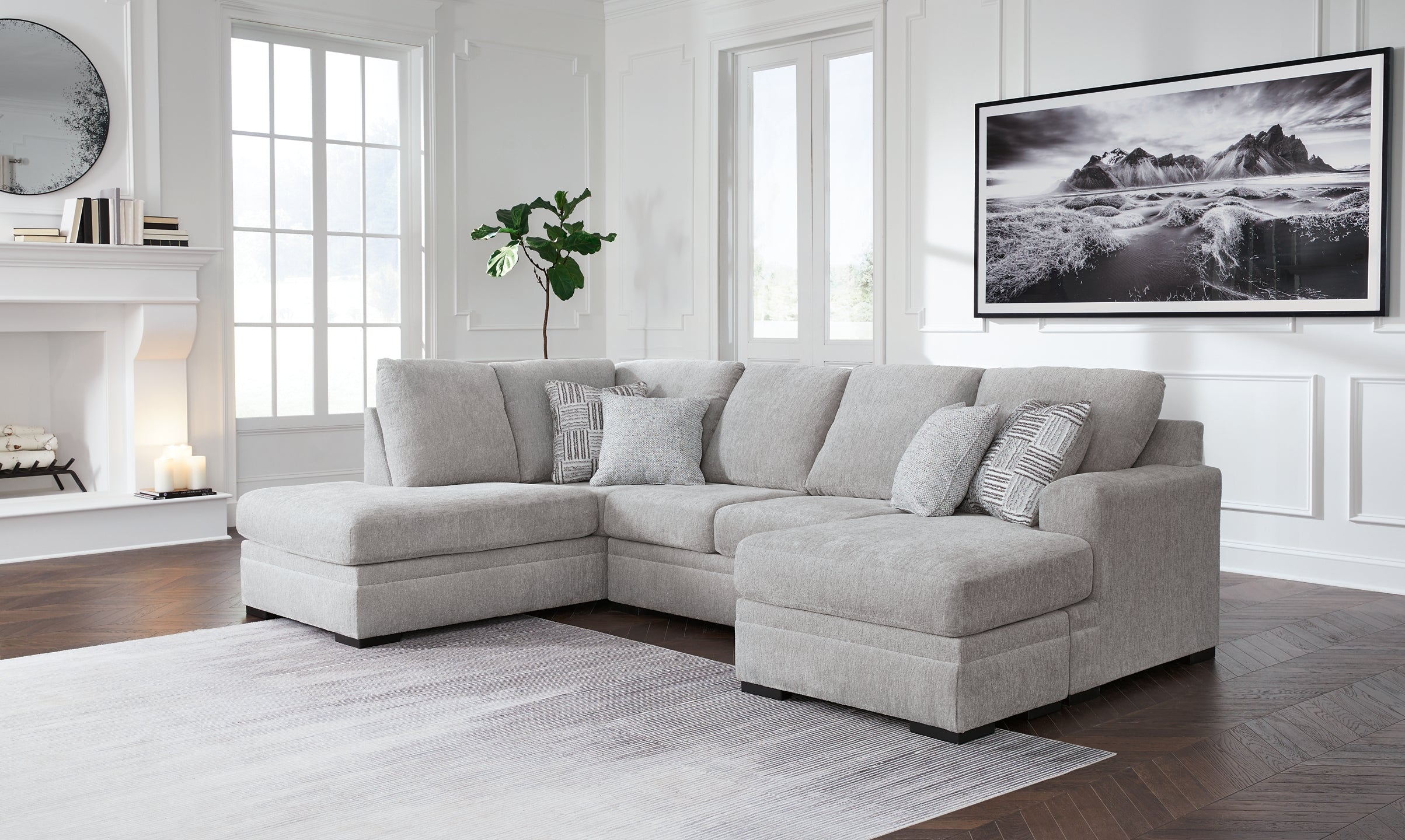 Gabyleigh 2 Piece Sectional with Chaise Gabyleigh 2 Piece Sectional with Chaise