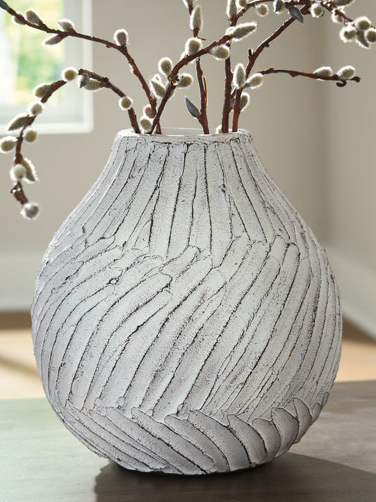 Ashley Express - Shelvie Vase