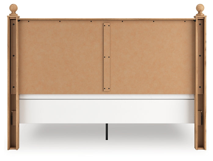 Aleaport King Panel Bed with Mirrored Dresser
