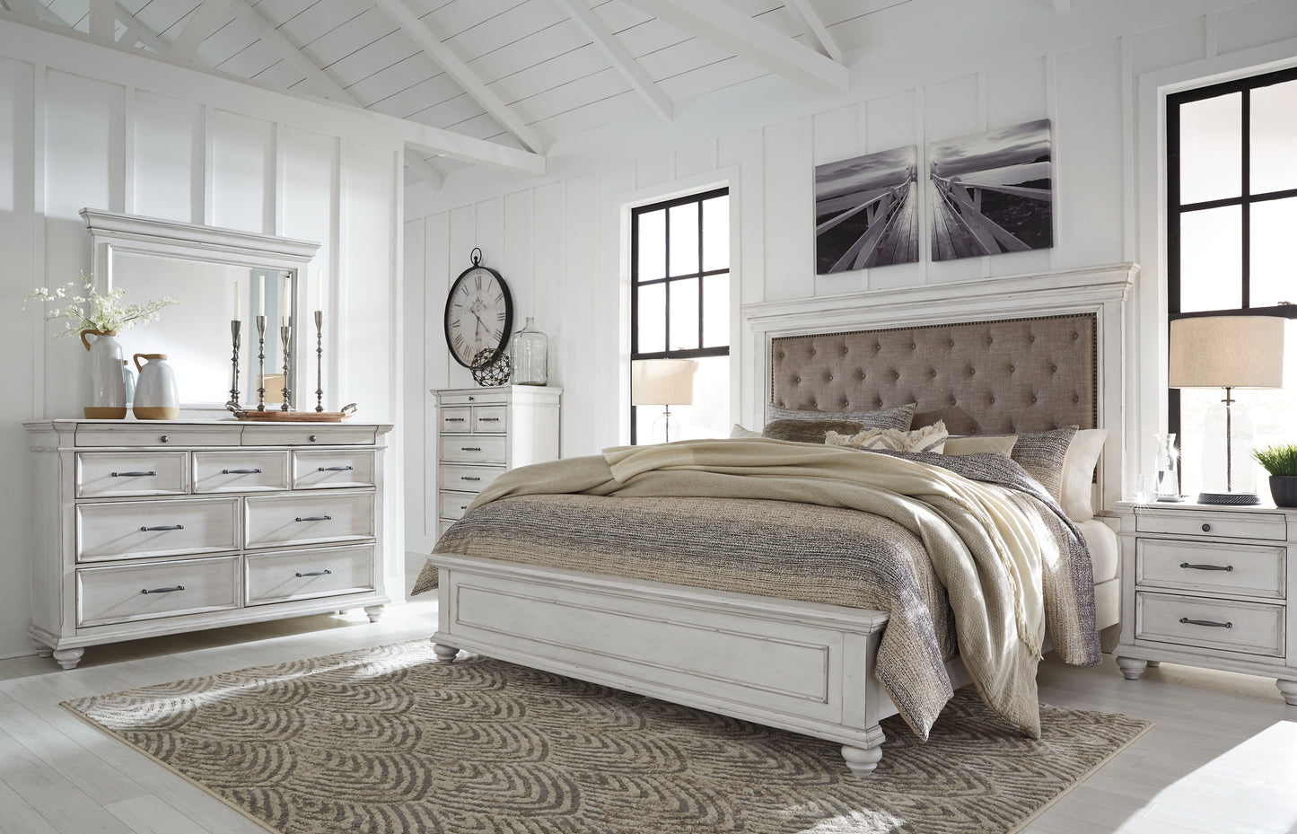 Kanwyn Queen Panel Bed with Mirrored Dresser and 2 Nightstands