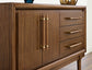 Lyncott Dining Room Server