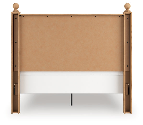 Aleaport Queen Panel Bed with Mirrored Dresser